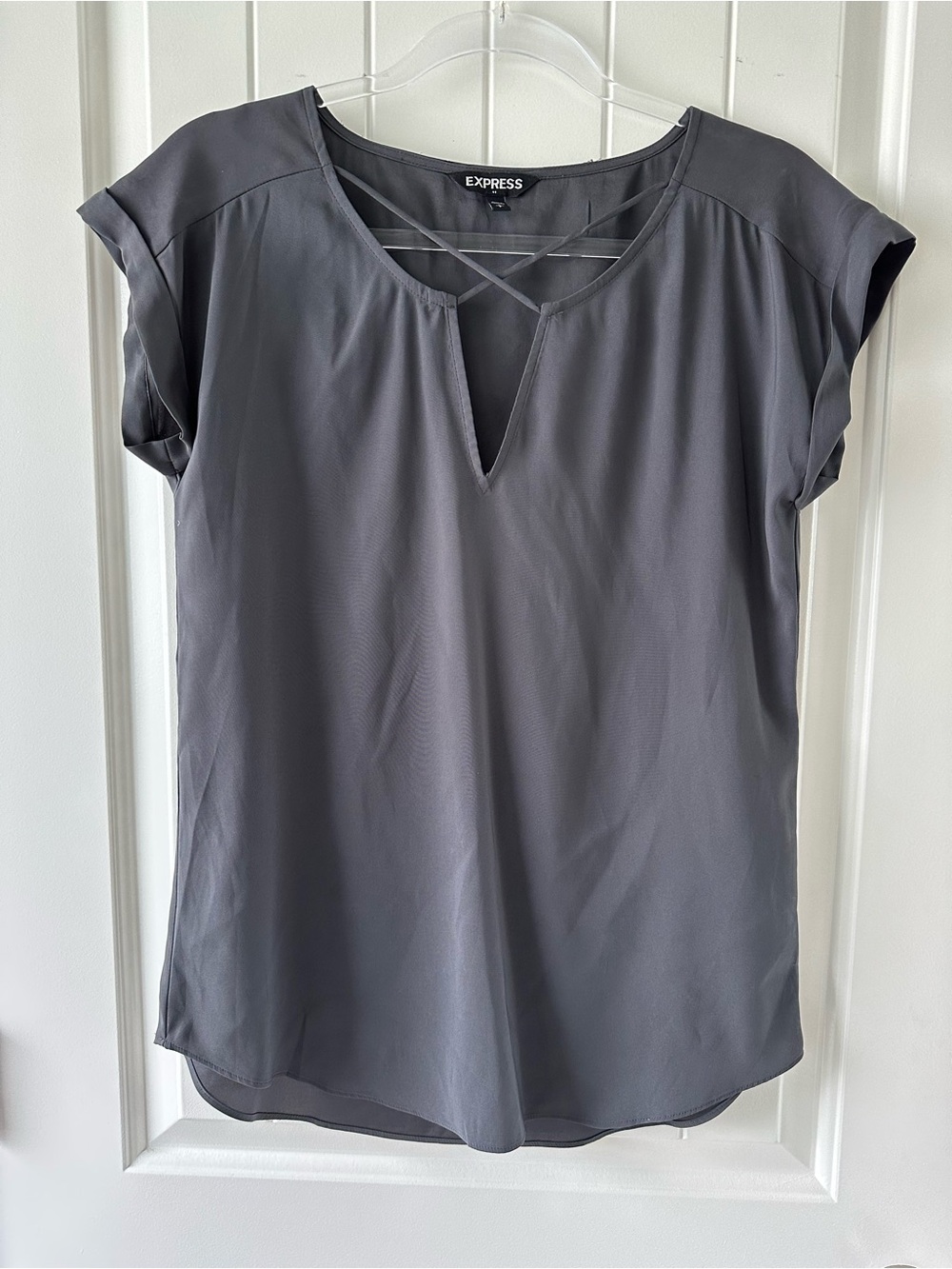 Express Gray Short Sleeve V-Notch Crisscross Blouse